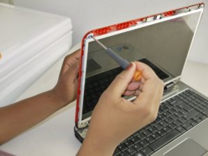 извлечение матрицы ноутбука мастером замена матрицы